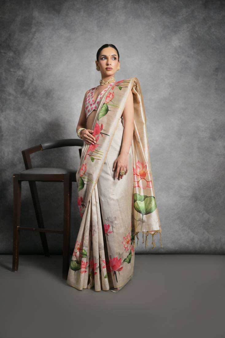 Cream Multi color lotus flower Printed work Tussar silk blend saree with Blouse