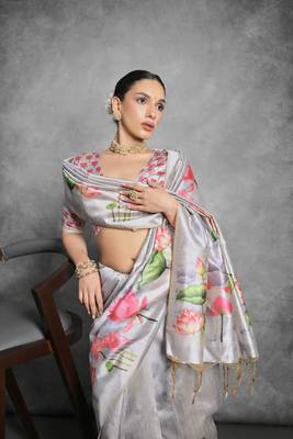 Grey Multi color lotus flower Printed work Tussar silk blend saree with Blouse 3