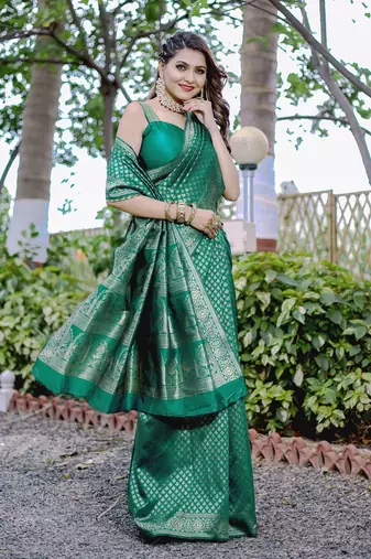 Kota silk blend Sarees With Blouse