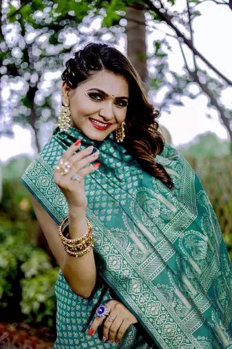 Kota silk blend Sarees With Blouse