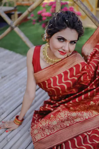 Maroon Color Kota silk blend Sarees With Blouse