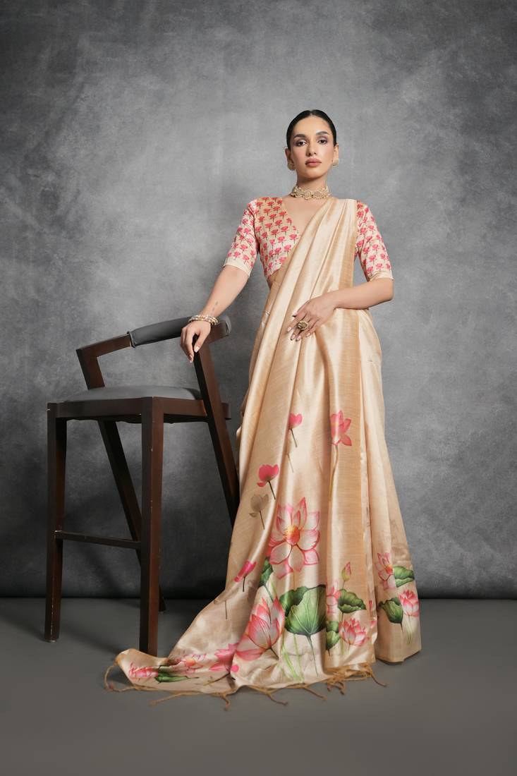 Yellow Soft Tussar Silk with Lotus Print On Pallu And Border With Claasic Printed With Blouse For Women