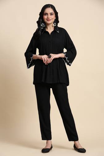 Trendmalls Women's Black Cotton Rayon Co-Ords Set Kurta Pant for Women