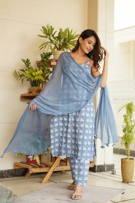 Blue floral strap cotton kurta set 1