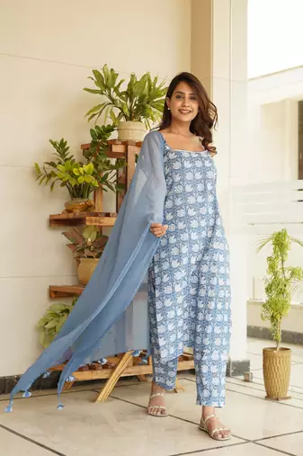 Blue floral strap cotton kurta set