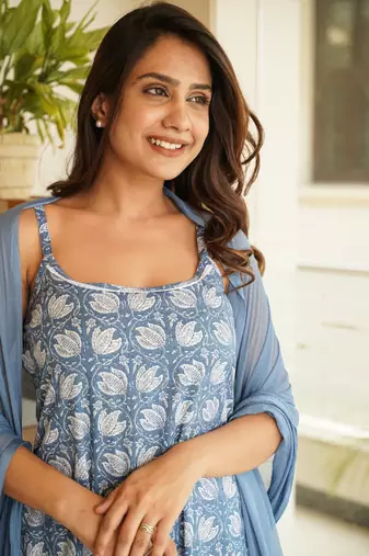 Blue floral strap cotton kurta set