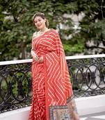 Tussar Silk Saree With Beautiful Leriya Print And Zari Border With Kalamkari Pallu And Tassels