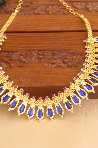 Kerala style gold plated palakka nagapadam necklace