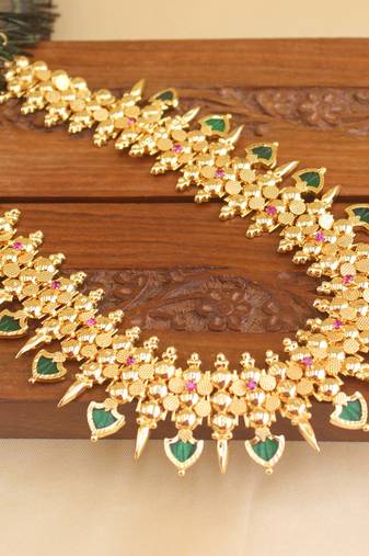 Kerala style gold plated palakka necklace