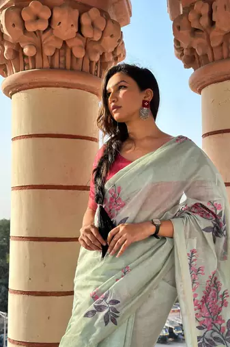Sea Green Soft Cotton Blend Saree With Zari Weaving Pallu & Border With Blouse