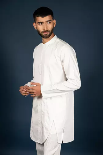 Off white cotton satin kurta