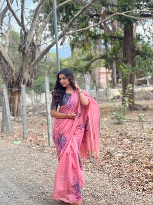 Pink Soft Cotton Blend Saree With Zari Weaving Pallu & Border With Blouse 1