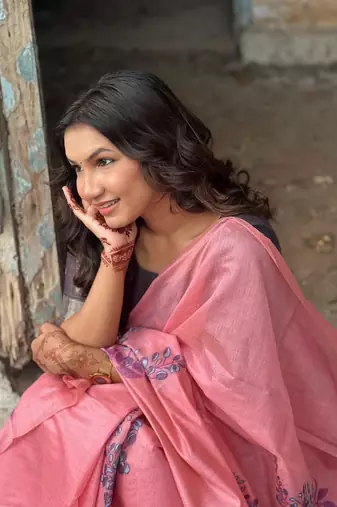 Pink Soft Cotton Blend Saree With Zari Weaving Pallu & Border With Blouse