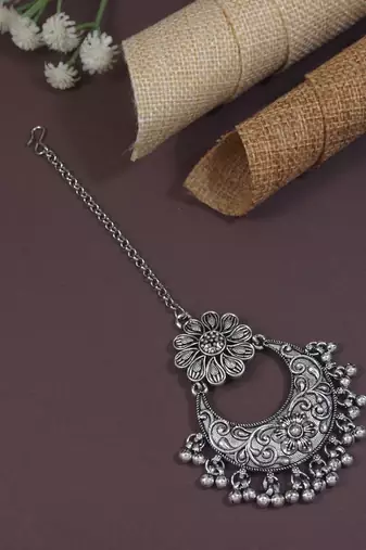 I jewels navratri ethnic silver oxidised maang tikka for women