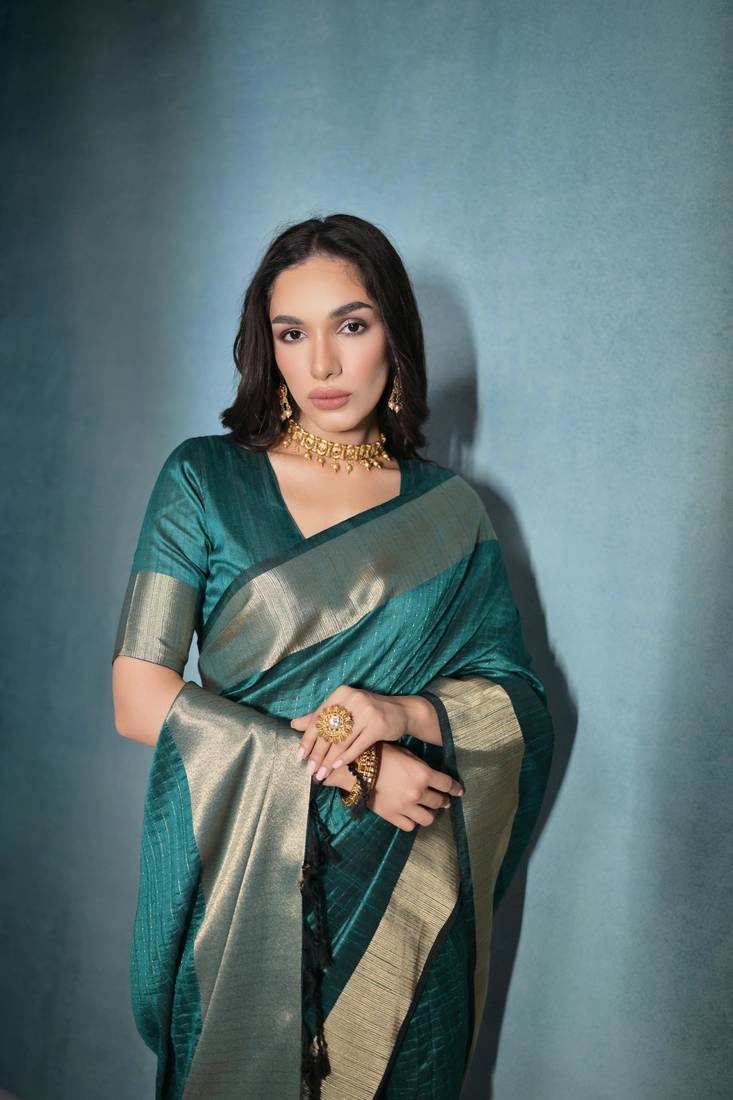Rama Banarasi Style Silk Bland  Zari Linning Pattern & Zari Border Saree With Blouse