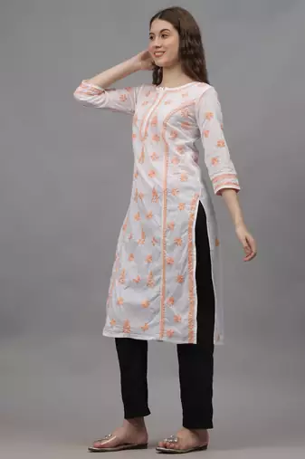 White cotton lucknowi chikankari kurta