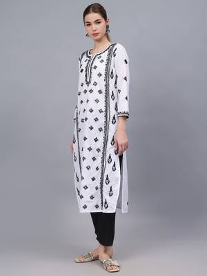 White cotton lucknowi chikankari kurta 3