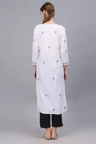 White cotton lucknowi chikankari kurta