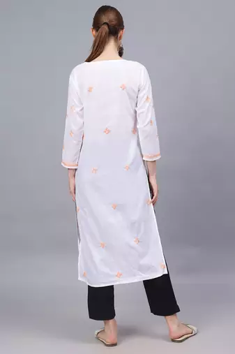 White cotton lucknowi chikankari kurta