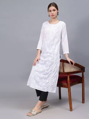 White cotton lucknowi chikankari kurta 4