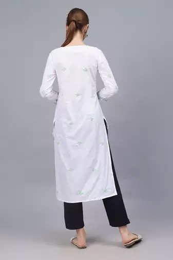 White cotton lucknowi chikankari kurta