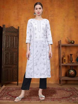White cotton lucknowi chikankari kurta 1