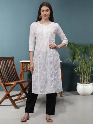 White cotton lucknowi chikankari kurta 1