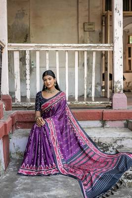 Soft Tussar Silk Saree With Temple Border And Unique Ikkat Printed Contrast Pallu And Contrast Blouse Piece 4
