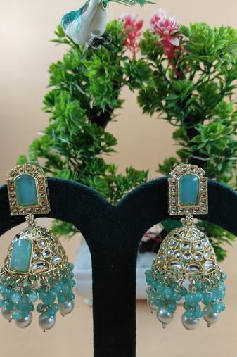   Jhumki Earrings For Wo  And Girls / Indian state t earrings for wedding, festival, Diwali