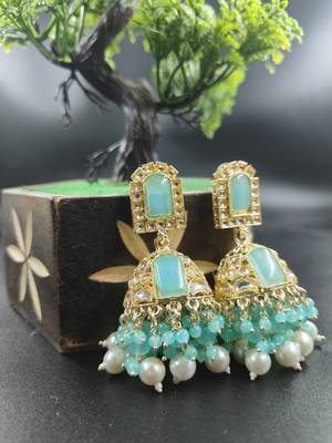   Jhumki Earrings For Wo  And Girls / Indian state t earrings for wedding, festival, Diwali 2