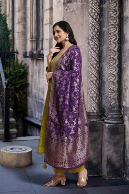 Trendmalls Green Satin Embroidery Kurta Pant Set with Banarasi Dupatta for Women 7