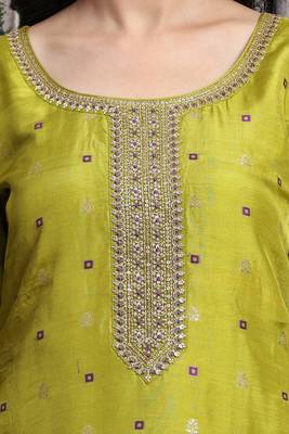 Trendmalls Green Satin Embroidery Kurta Pant Set with Banarasi Dupatta for Women 8