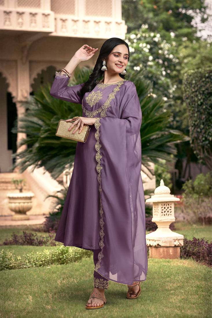  Silk Blend Embroidery Anarkali Kurta Pant Set with Dupatta