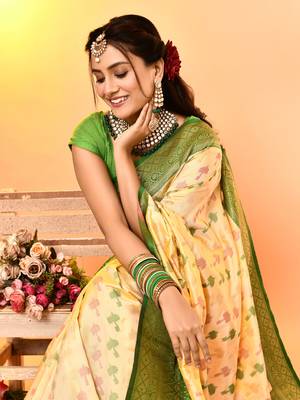 Elora pure soft silk woven designed banarasi saree (light yellow) 5
