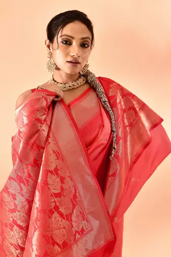 Elora pure banarasi weaving silk saree (peach)