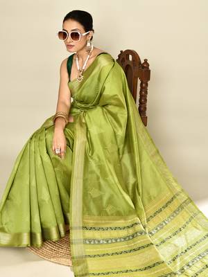 Elora soft silk leaf printed baluchari weaving saree (green) 4
