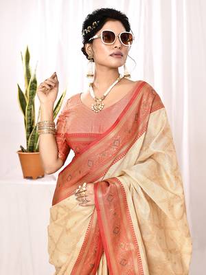 Elora soft silk banarasi woven chex weaving saree (cream) 5