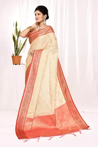 Elora soft silk banarasi woven chex weaving saree (cream)