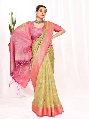 Elora soft silk banarasi woven floral weaving saree (green) 4