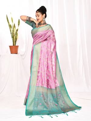 Elora soft silk banarasi woven floral weaving saree (lavender) 3