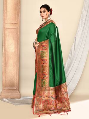 Elora pure soft silk banarasi plain weaving saree (dark green) 3
