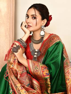 Elora pure soft silk banarasi plain weaving saree (dark green) 5