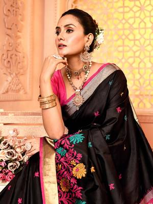 Elora pure banarasi weaving silk saree (black) 4