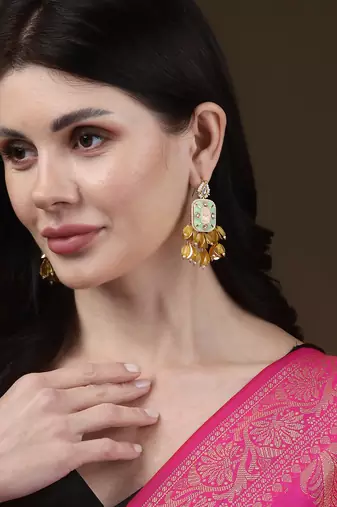 Sabz drop earring
