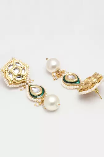 Zaitooni drop earring