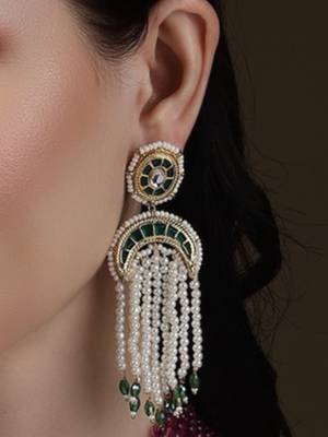 Chamakdaar drop earring 1