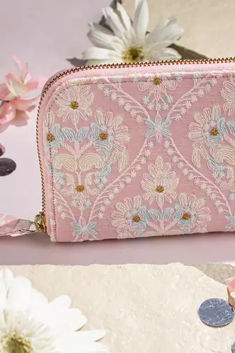 Baby pink anaqat silk embroidered wallet