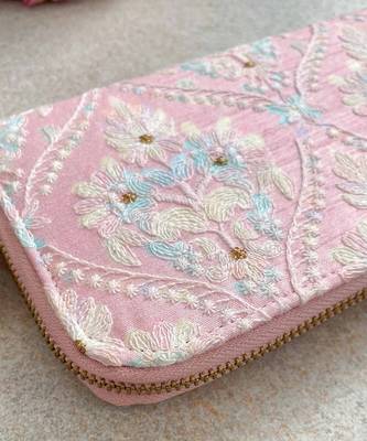 Baby pink anaqat silk embroidered wallet 4