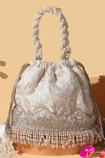 Off white chaand bucket bag