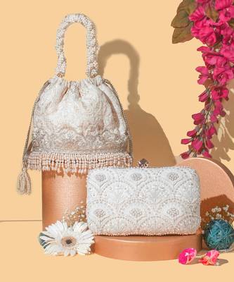 Off white chaand bucket bag 5